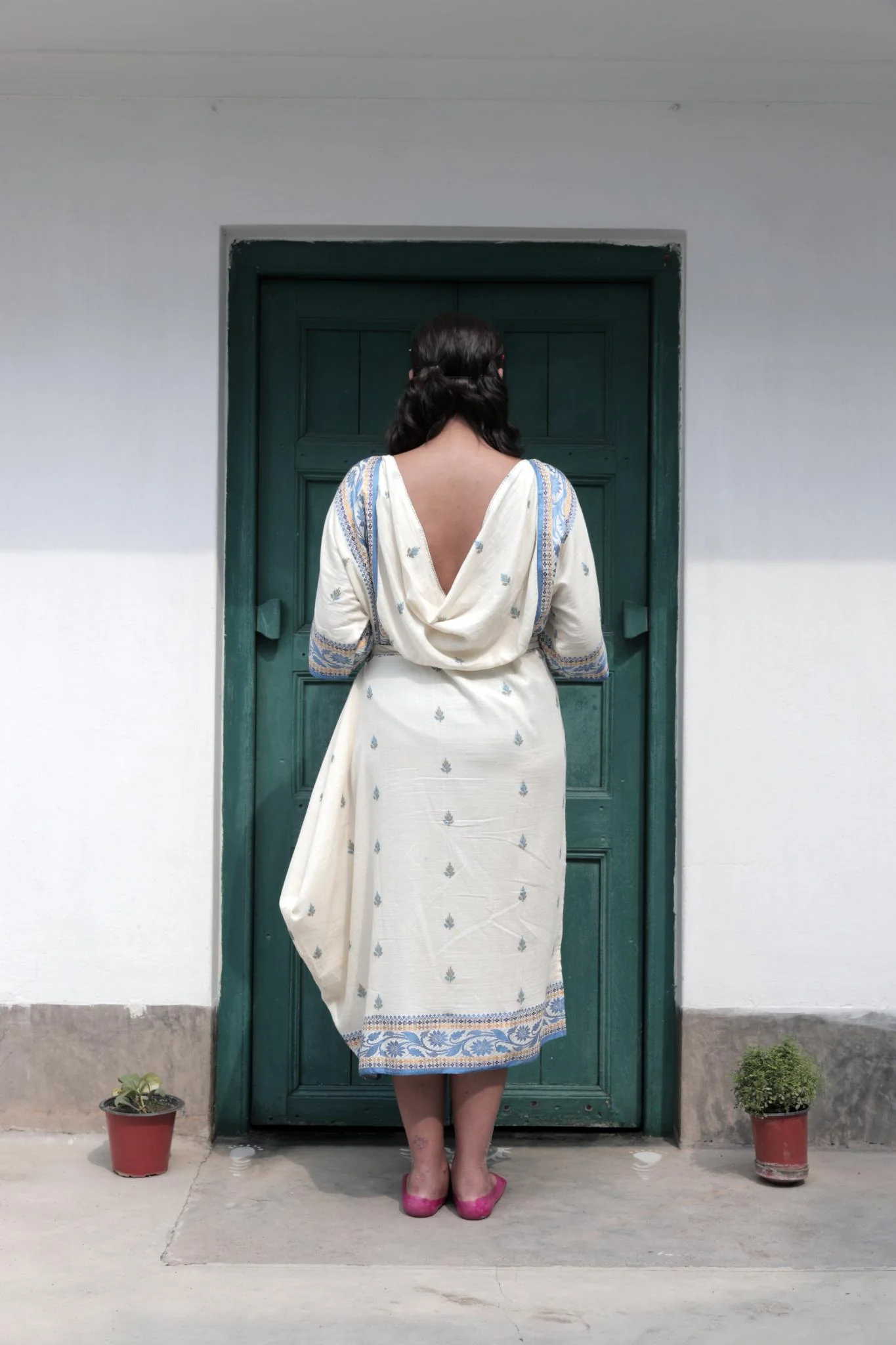 Aampata Naksha Back Cowl Dress - Image 4