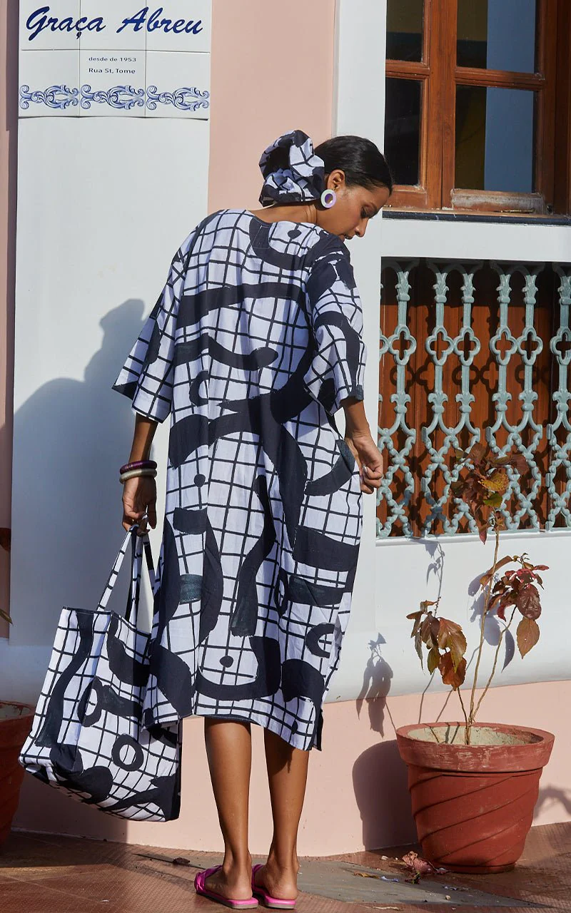 Alba Kaftaan In Yin Yang Print - Image 3