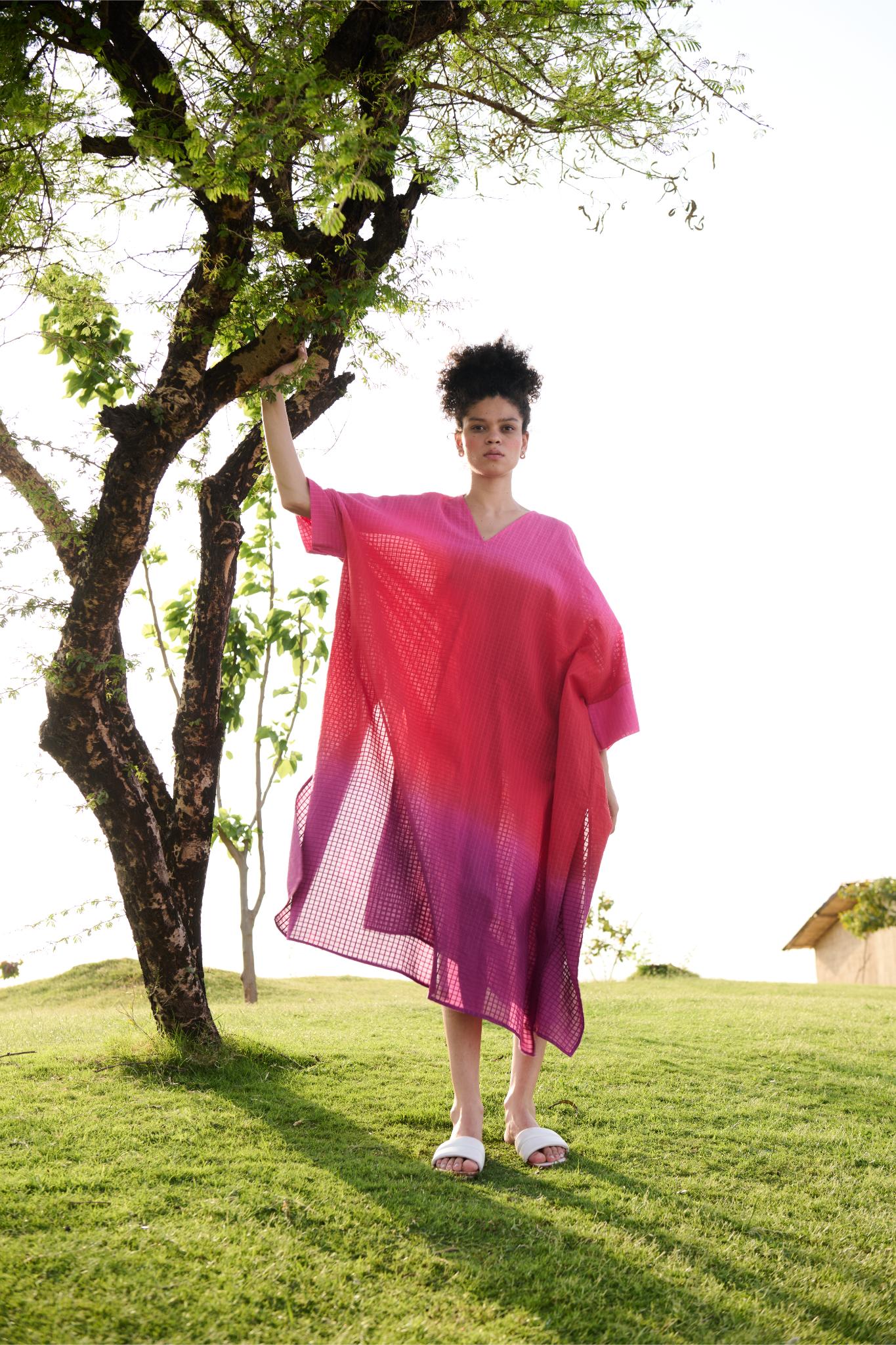 Angela Kaftan - Pink Red Purple Ombre