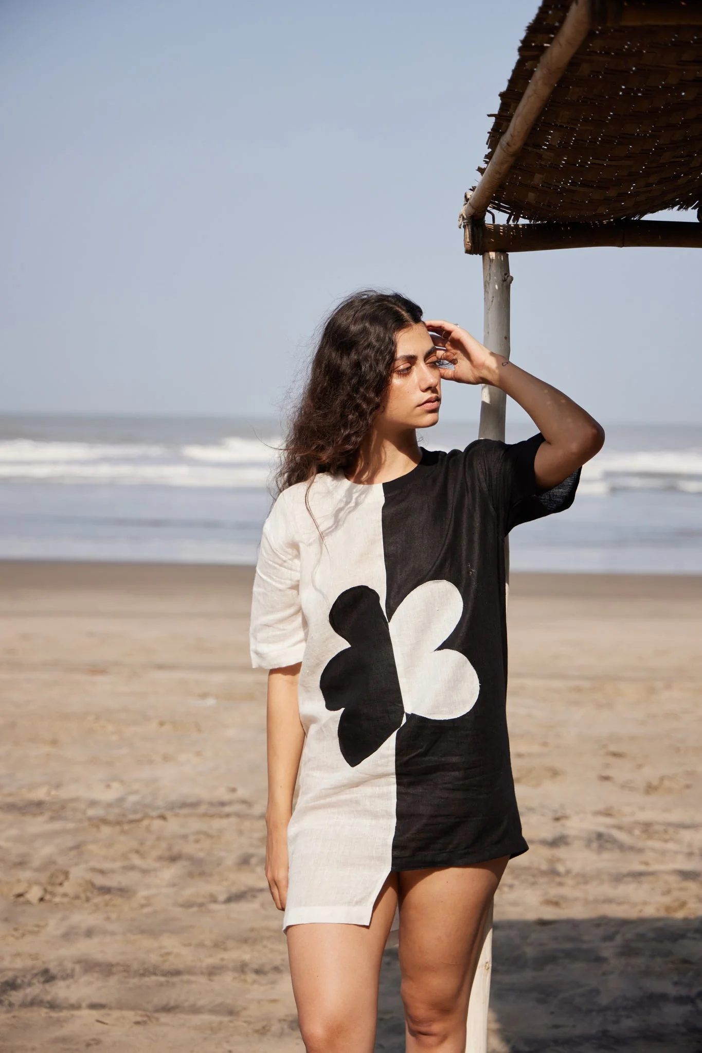 Asymmetric Contrast Dress - Image 3