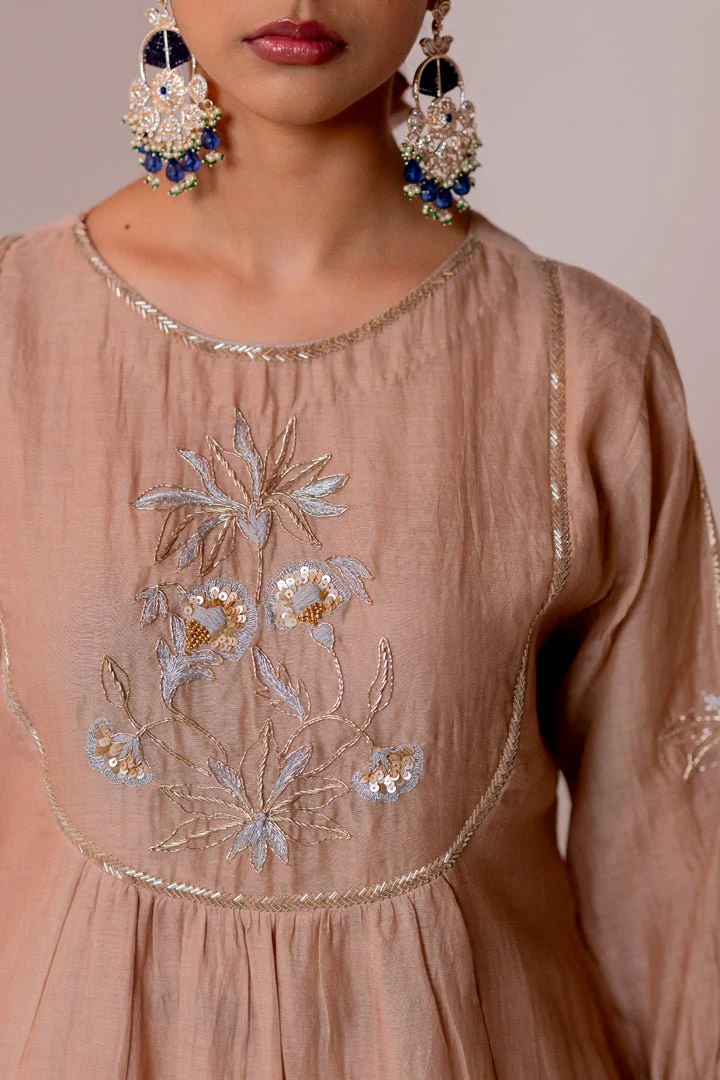 Avin Kurta - Image 4