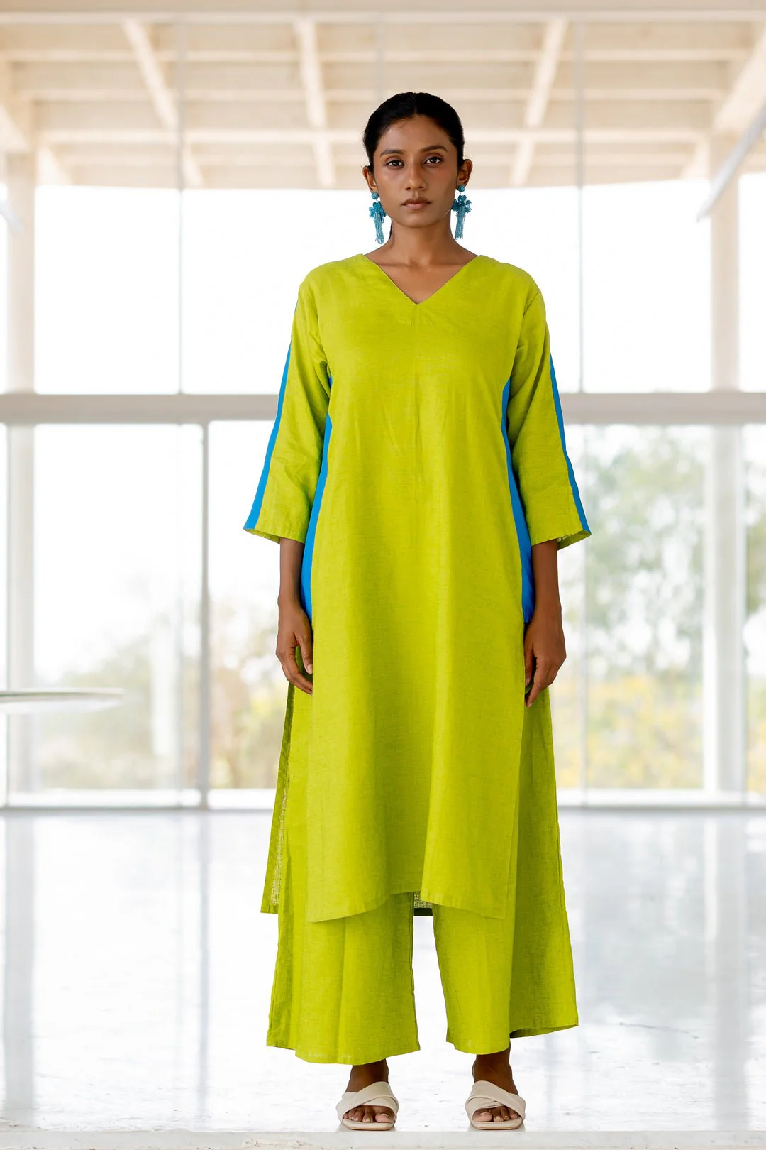 Avocado Azure Box Slit Kurta Set - Image 4