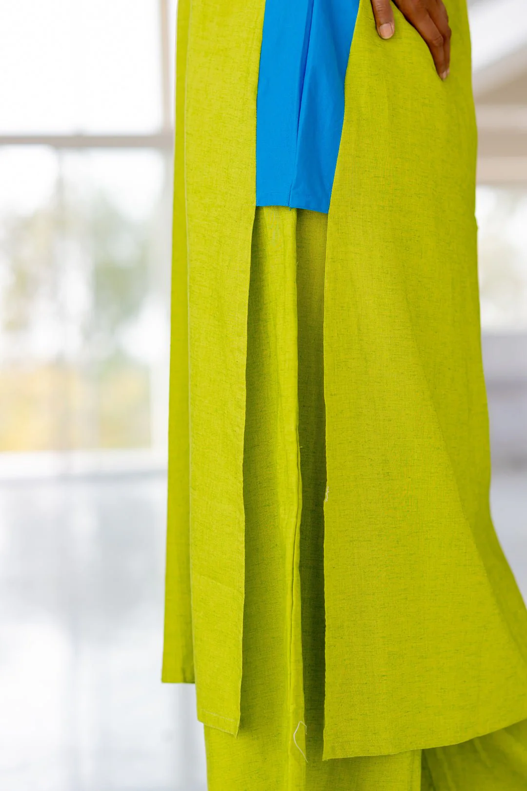 Avocado Azure Box Slit Kurta Set - Image 6