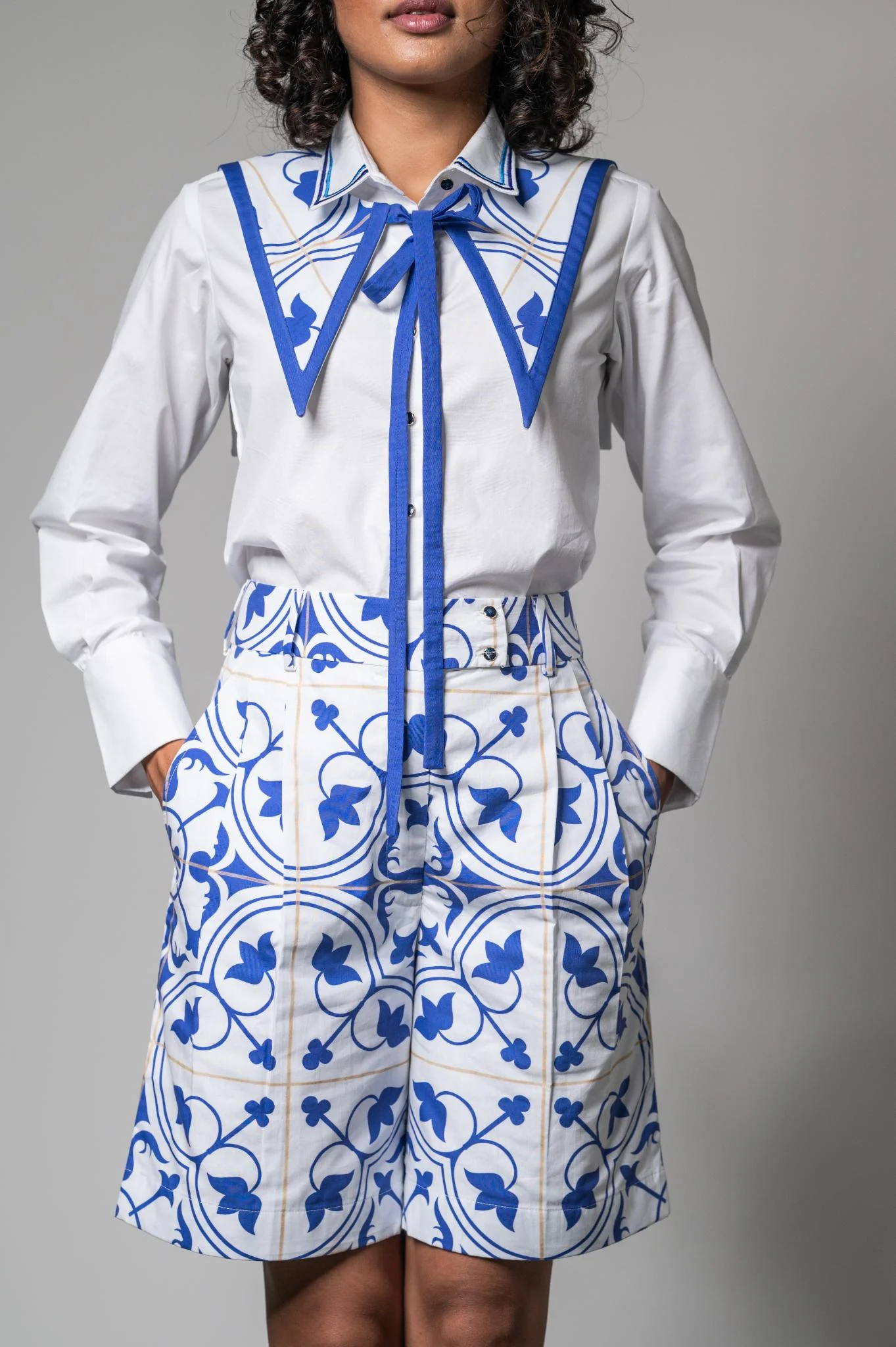 Azulejos Tile Trekker Shorts - Image 3