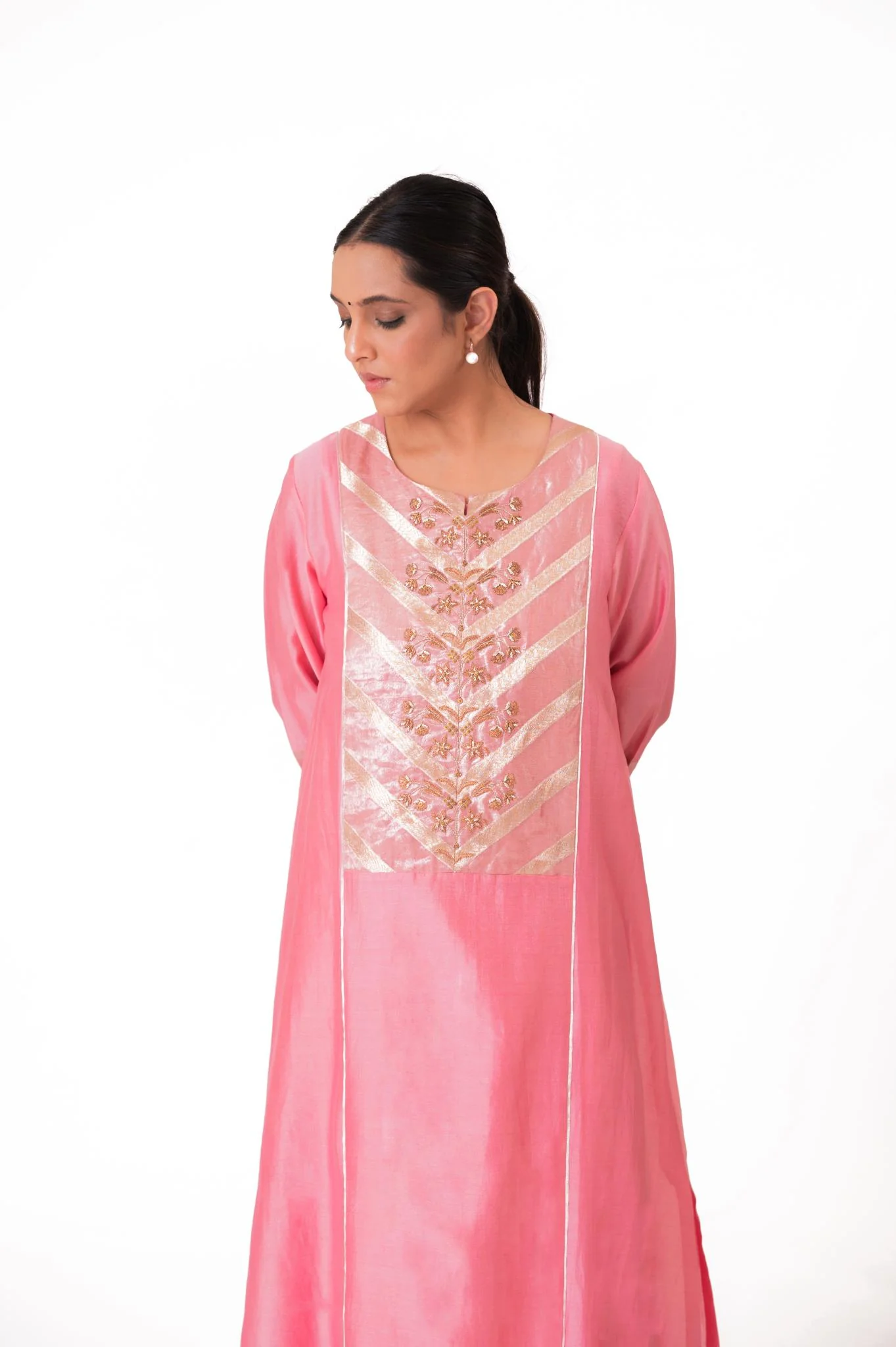 Banarasi Yoke Kurta Set - Lotus Pink - Image 4