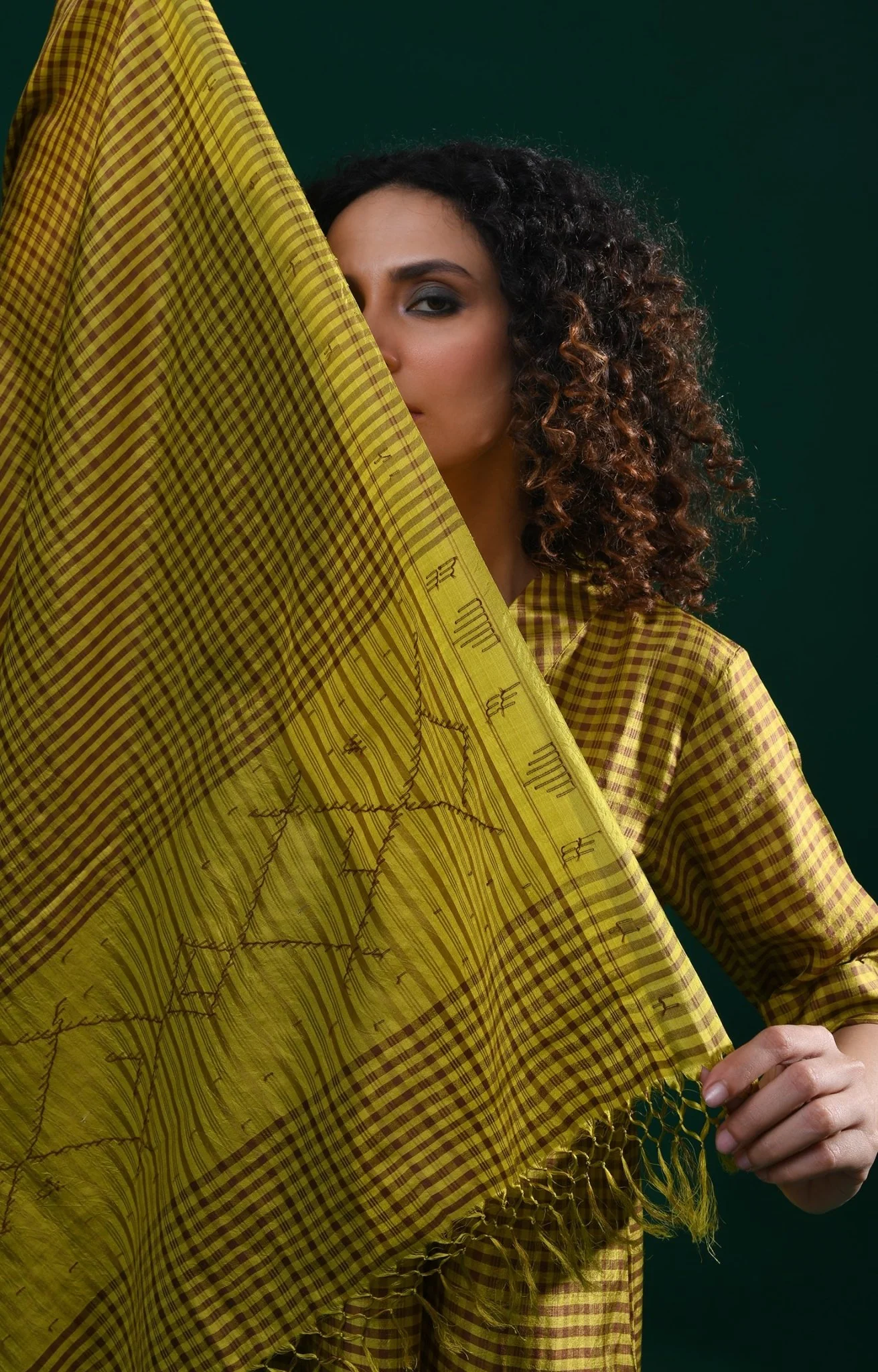 Bangalore Silk Plaid Co-ord Set with Silk Jamdani Dupatta (Set of 3)- Mustard & Brown - Image 10