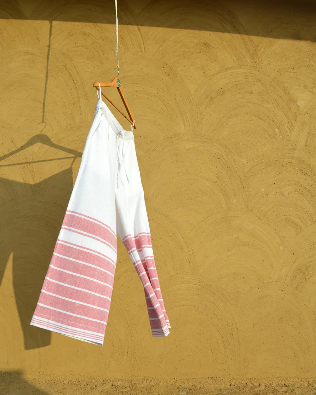 Betra Unisex Kurta And Pant - Image 4