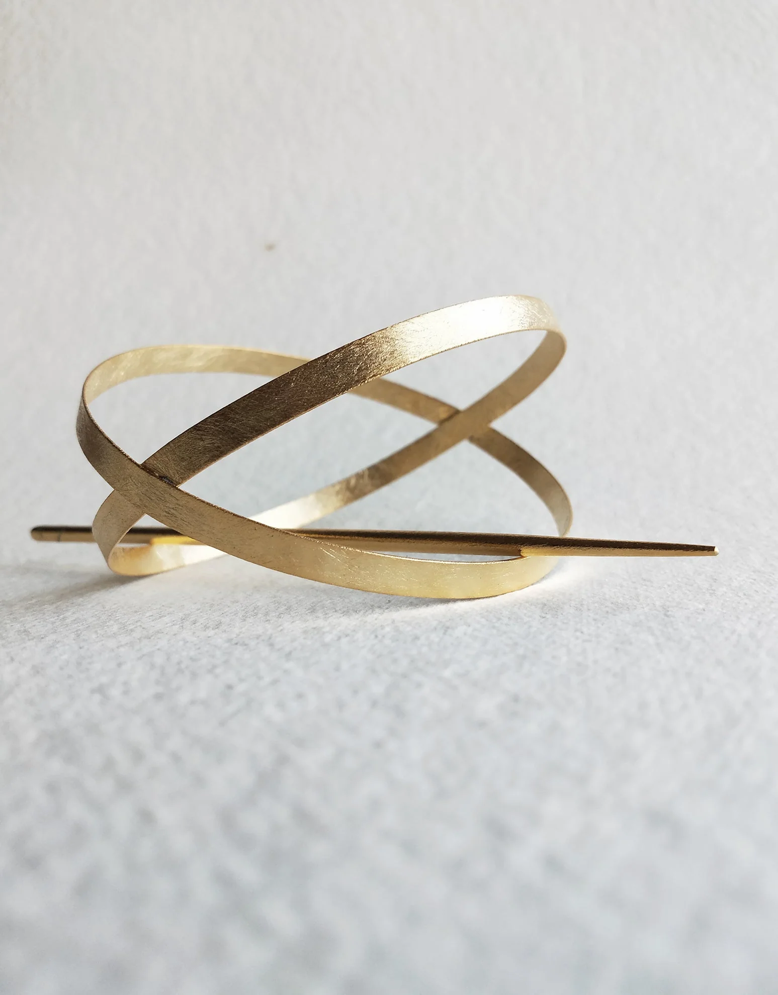 Bisect Hair Bun - Image 5
