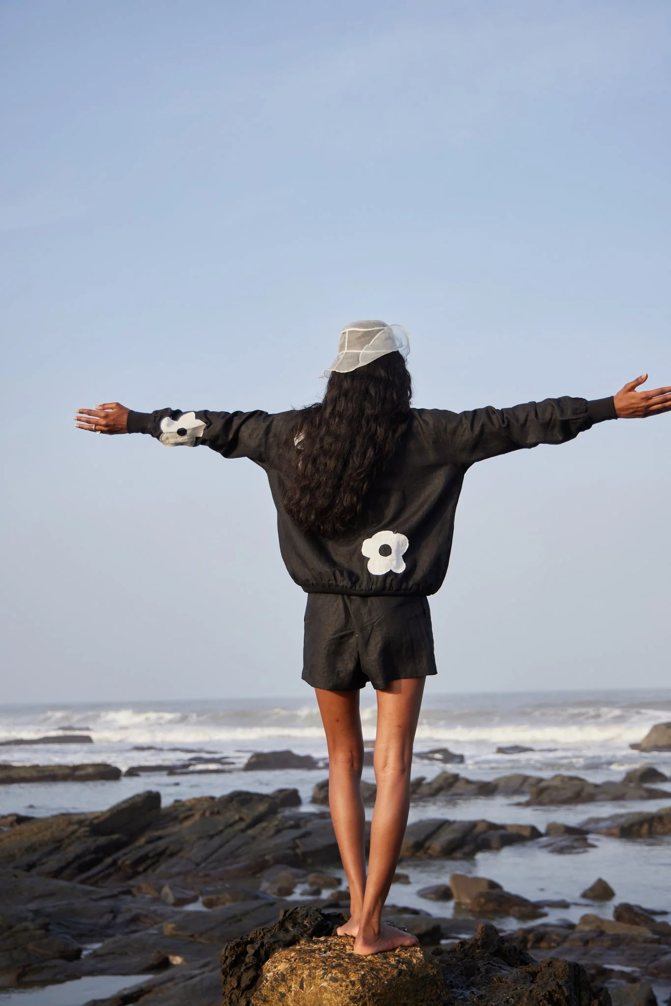 Black Linen Shorts - Image 4