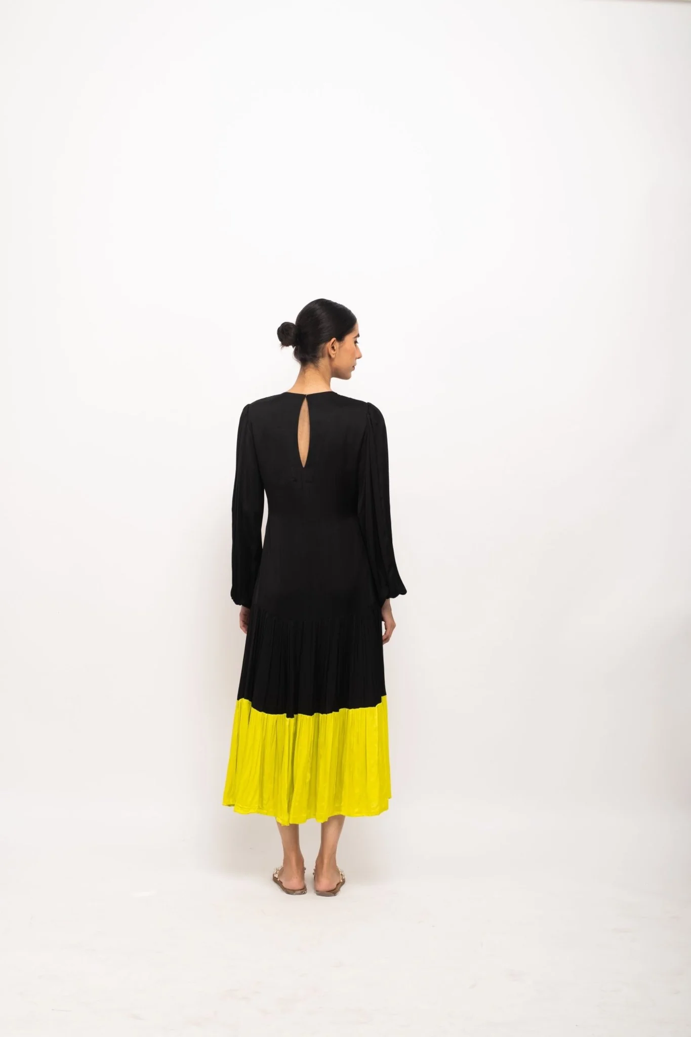 Black-Neon Gather Maxi Dress - Image 8