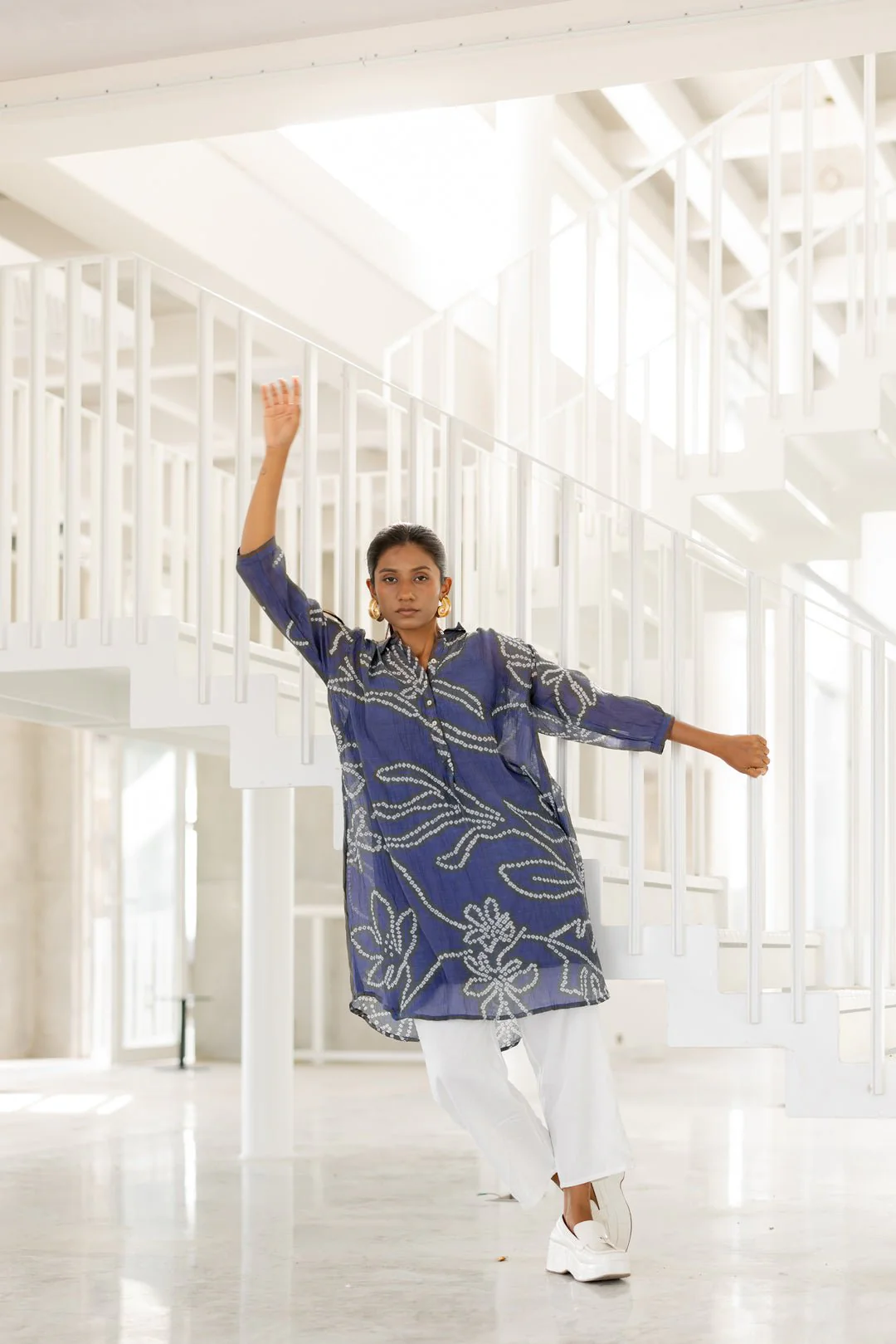 Blue Wildflower Bandhej Tunic Set - Image 9