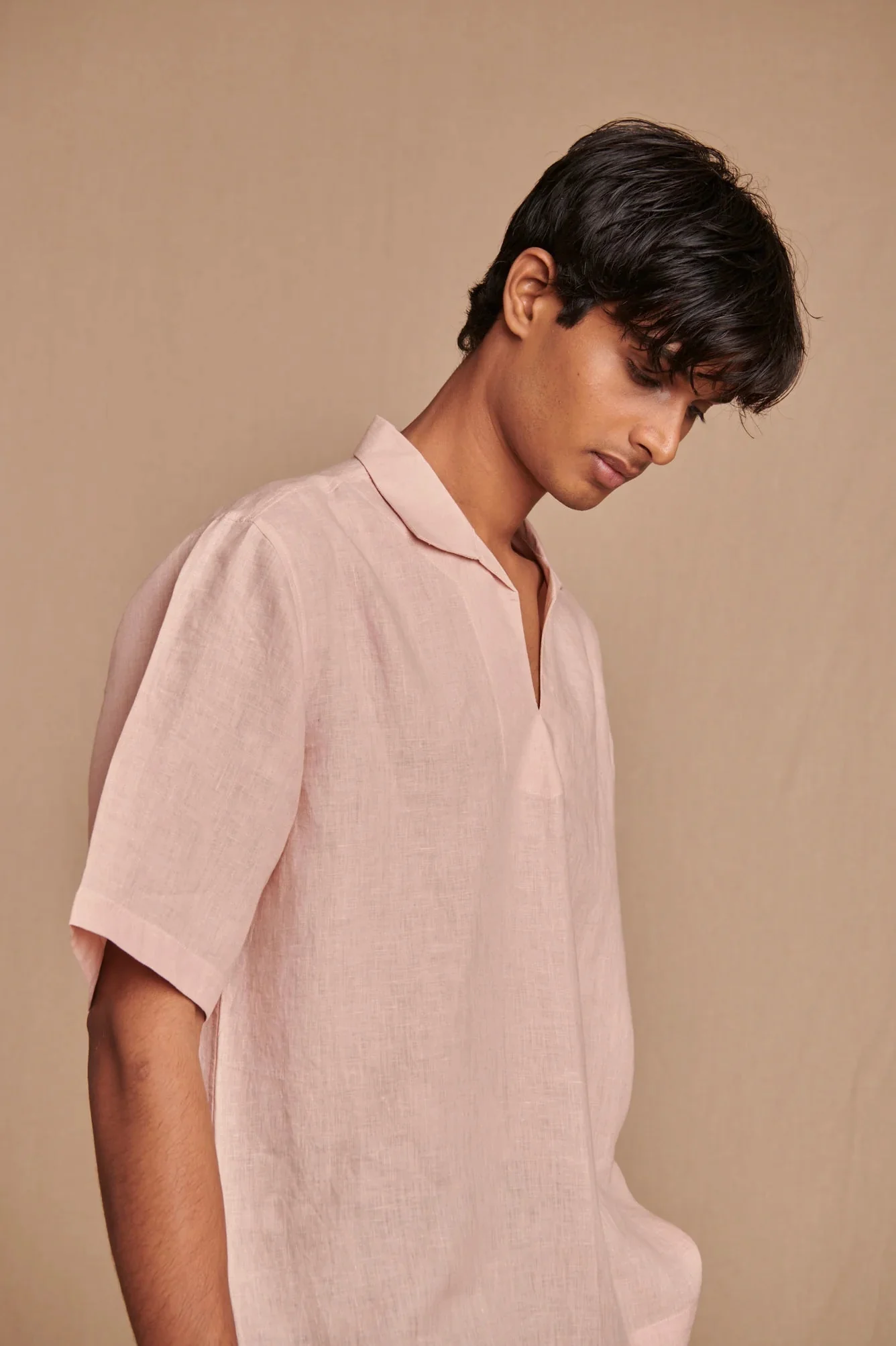Blush Linen Men's Popover Shirt - Image 6