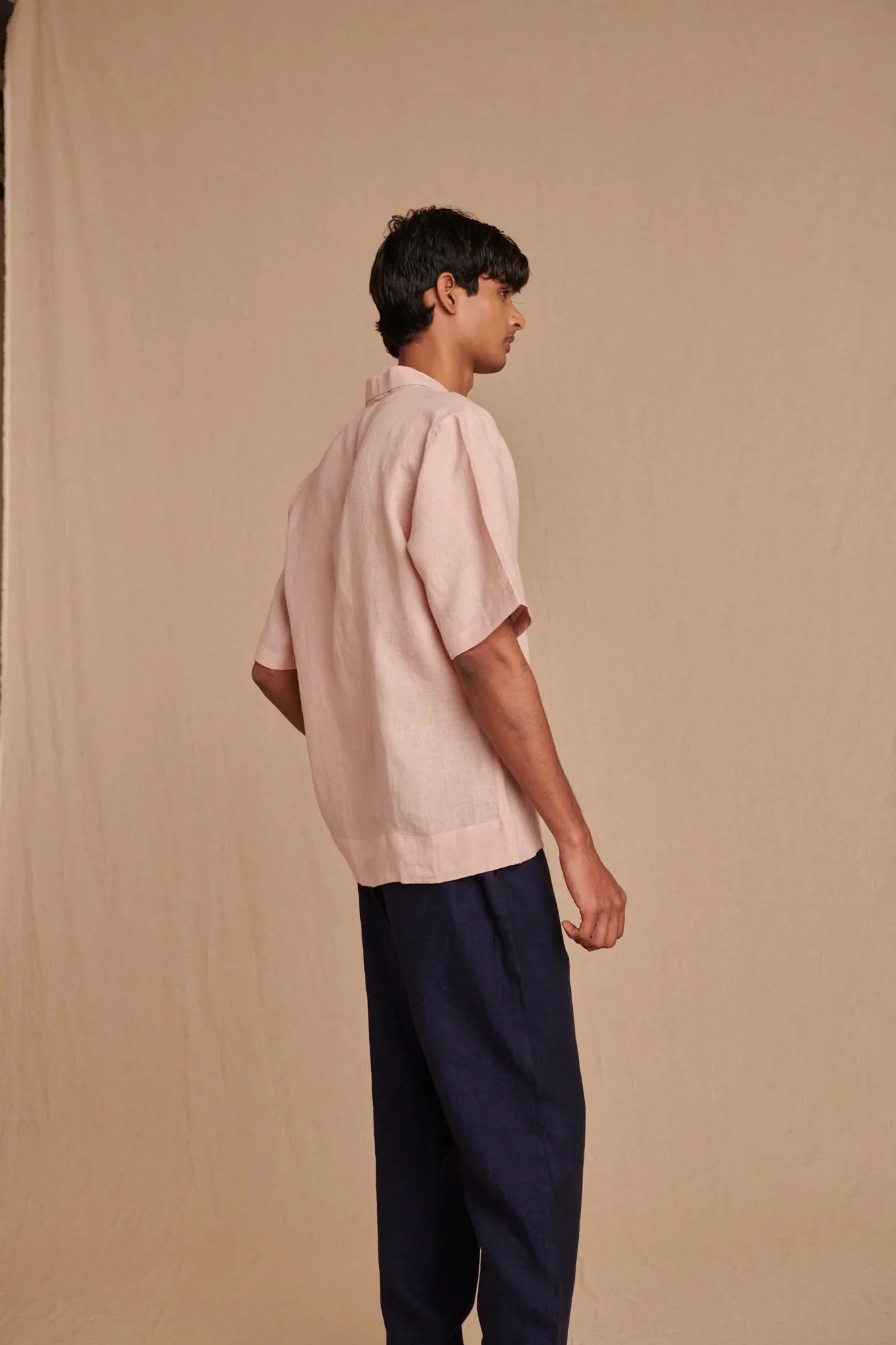 Blush Linen Men's Popover Shirt - Image 7