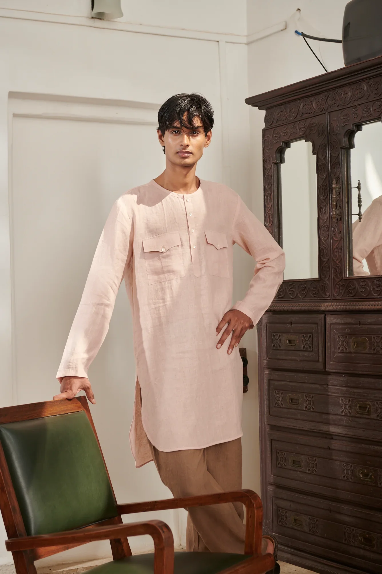 Blush Mousse Men's Round Hem Kurta Set - Image 2