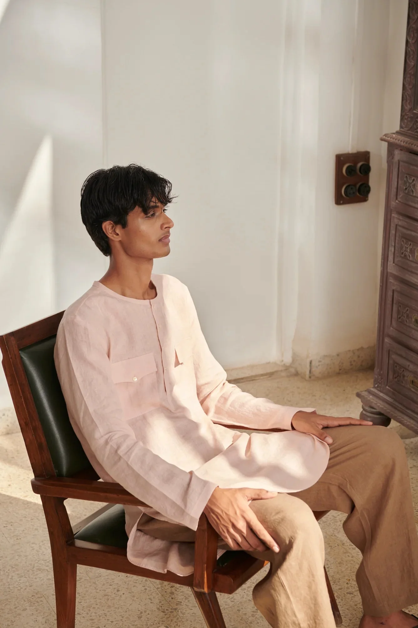 Blush Mousse Men's Round Hem Kurta Set - Image 7