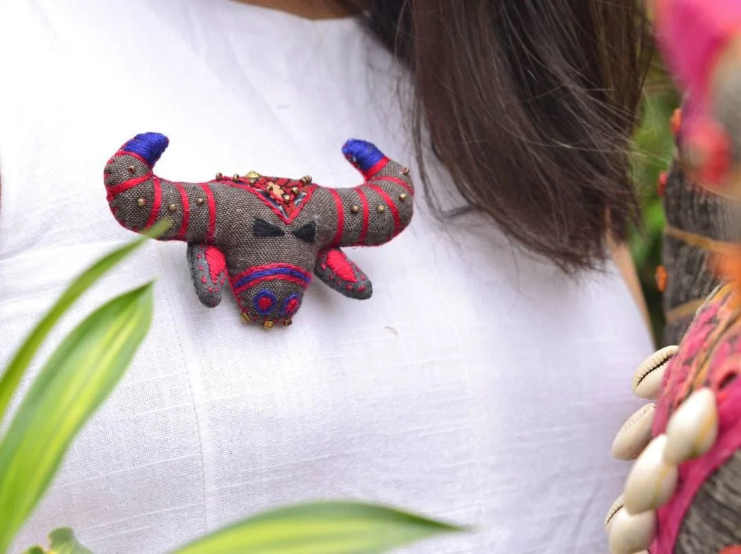 Bos Taurus, The Bull Brooch - Image 5