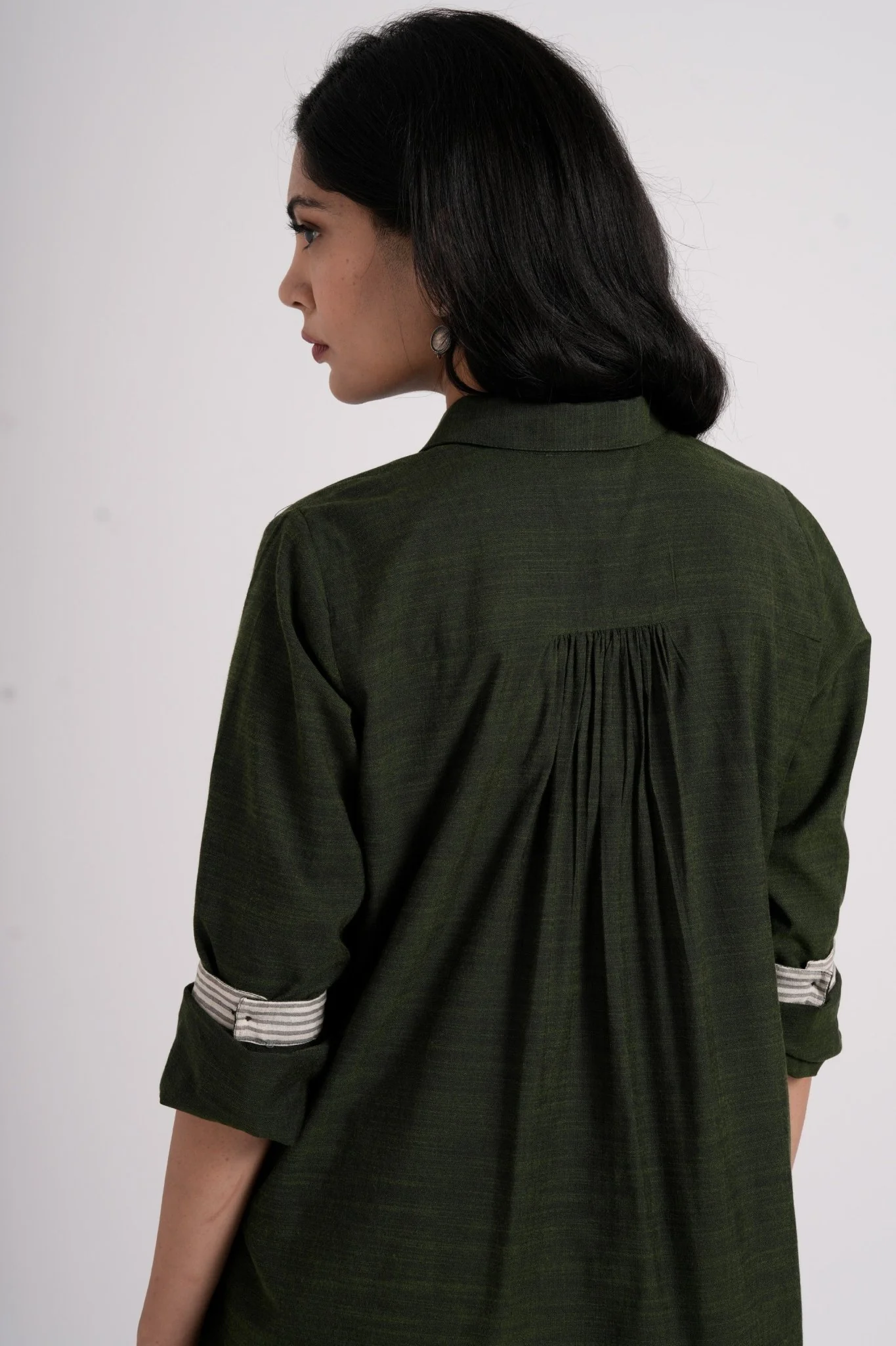 Breeze Shirt - Seaweed Green - Image 4