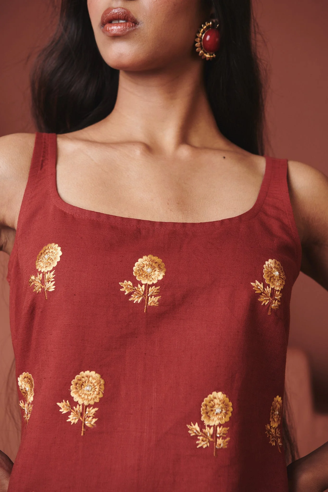 Brick Paana 100% Linen Sleeveless Sharara Set - Image 2