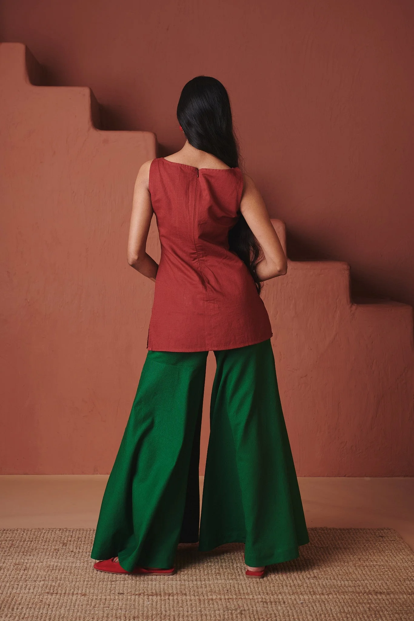 Brick Paana 100% Linen Sleeveless Sharara Set - Image 5