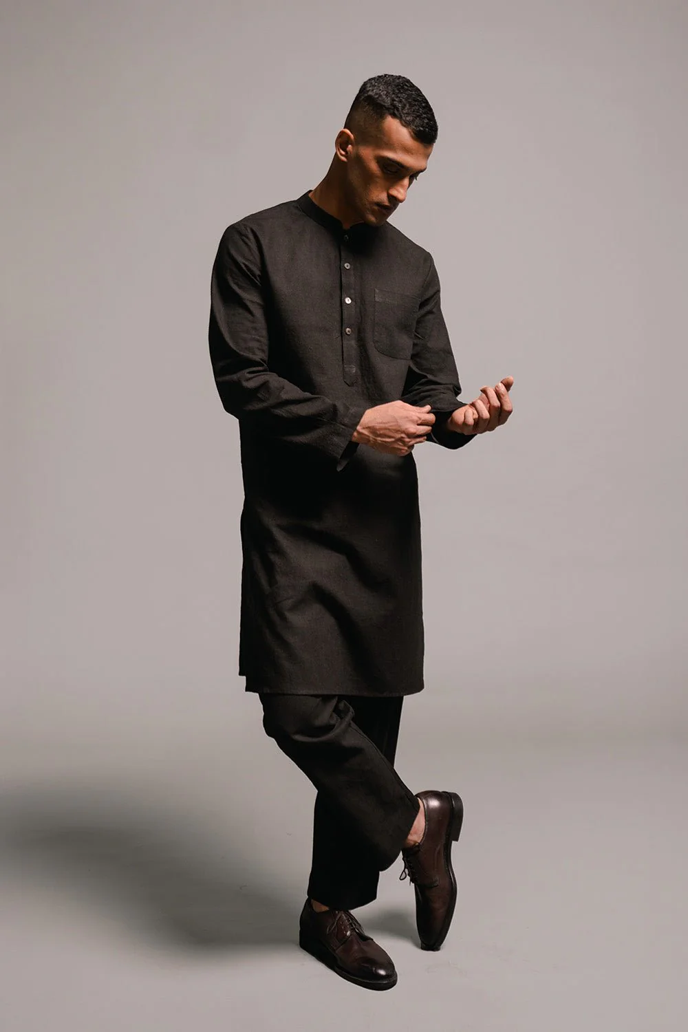 Kohl 100% Linen Men's Kurta Set