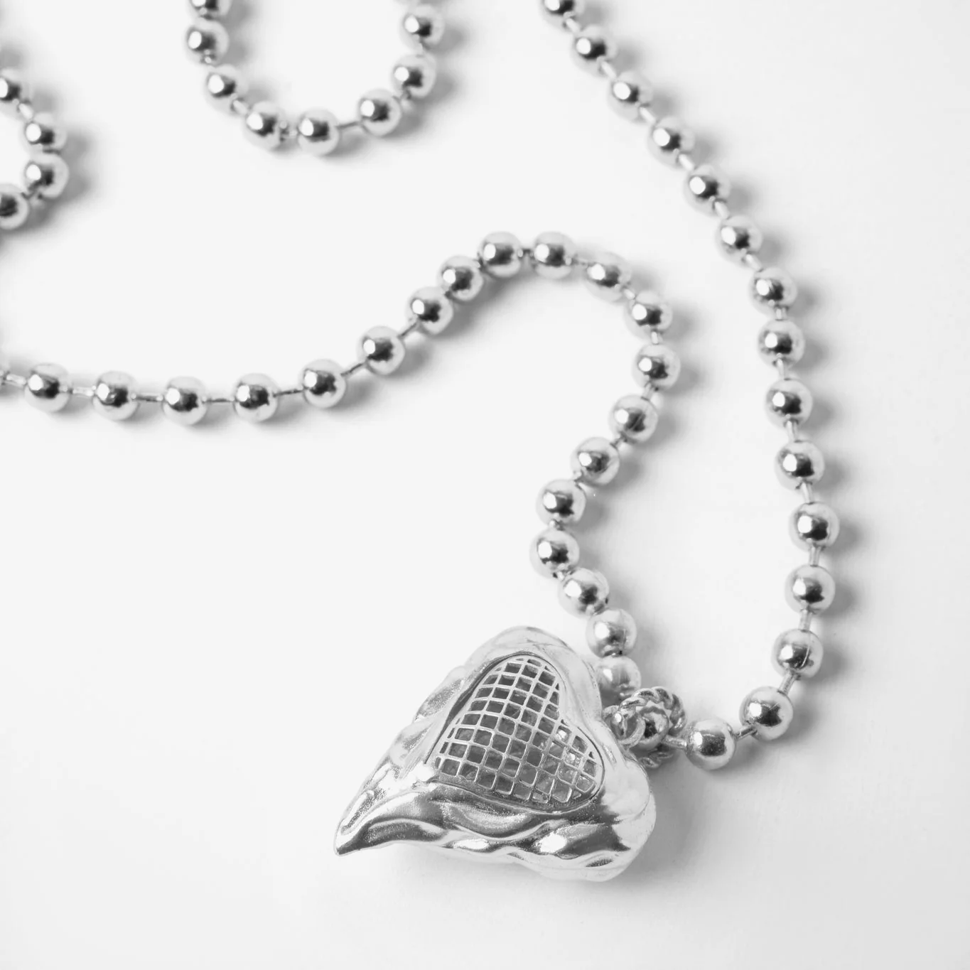 Cardi Necklace - Image 7