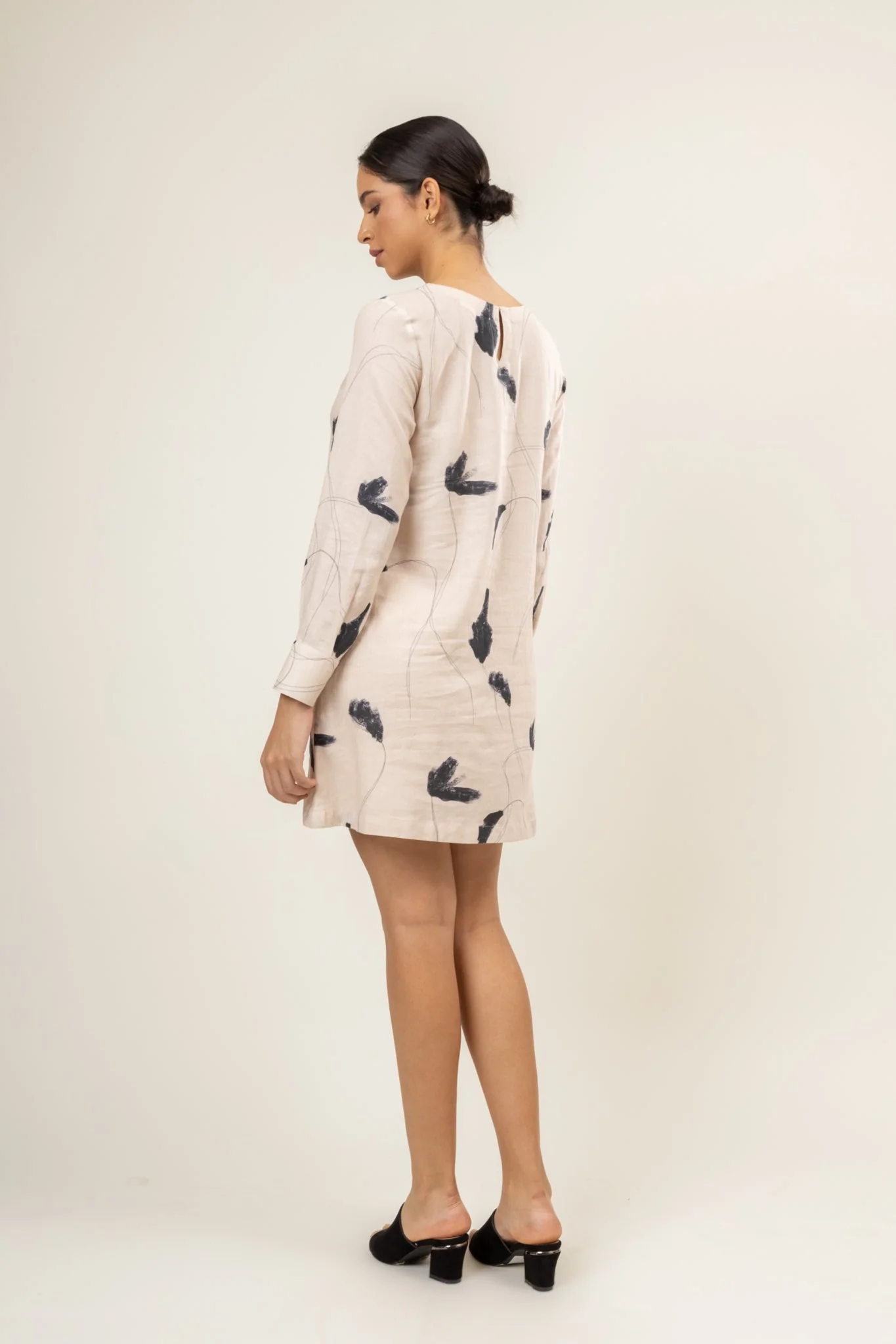 Carrie Printed Dress - Image 4