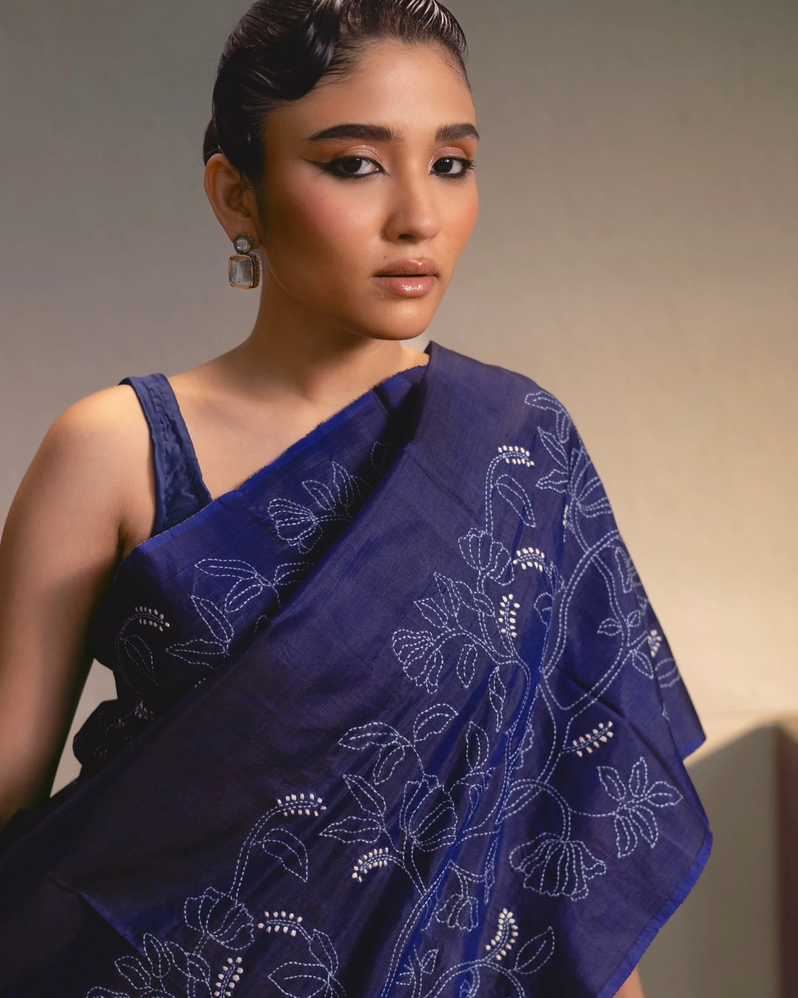 Chaiti - Navy - Image 2