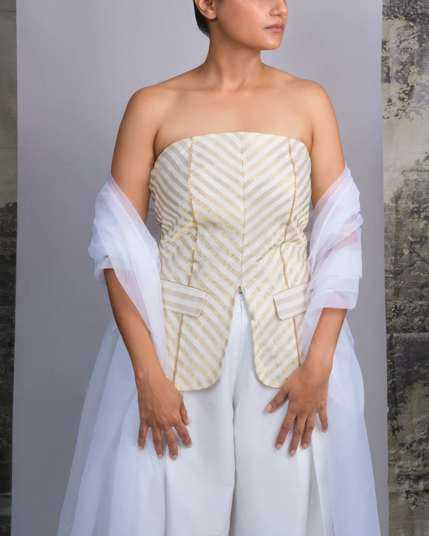 Chanderi Striped Tube and Silk Trousers Set - Image 5