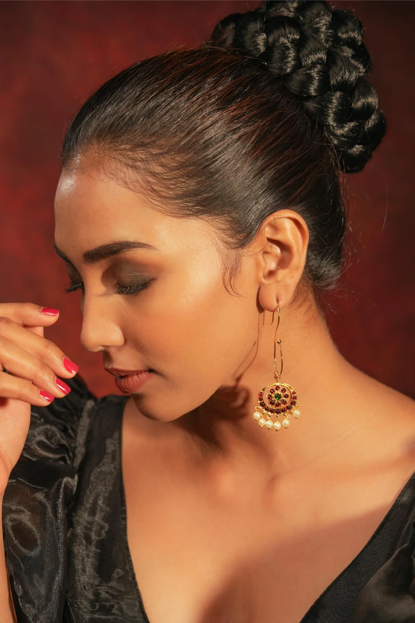 Contemporary Earrings with S-hook and Pearl Motif - Image 3