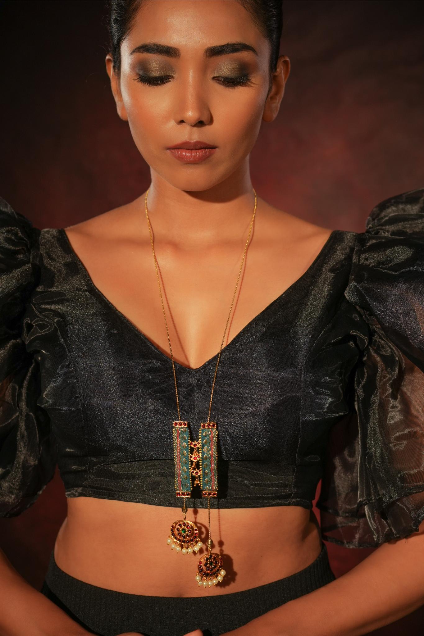 Contemporary Temple Necklace - Image 4