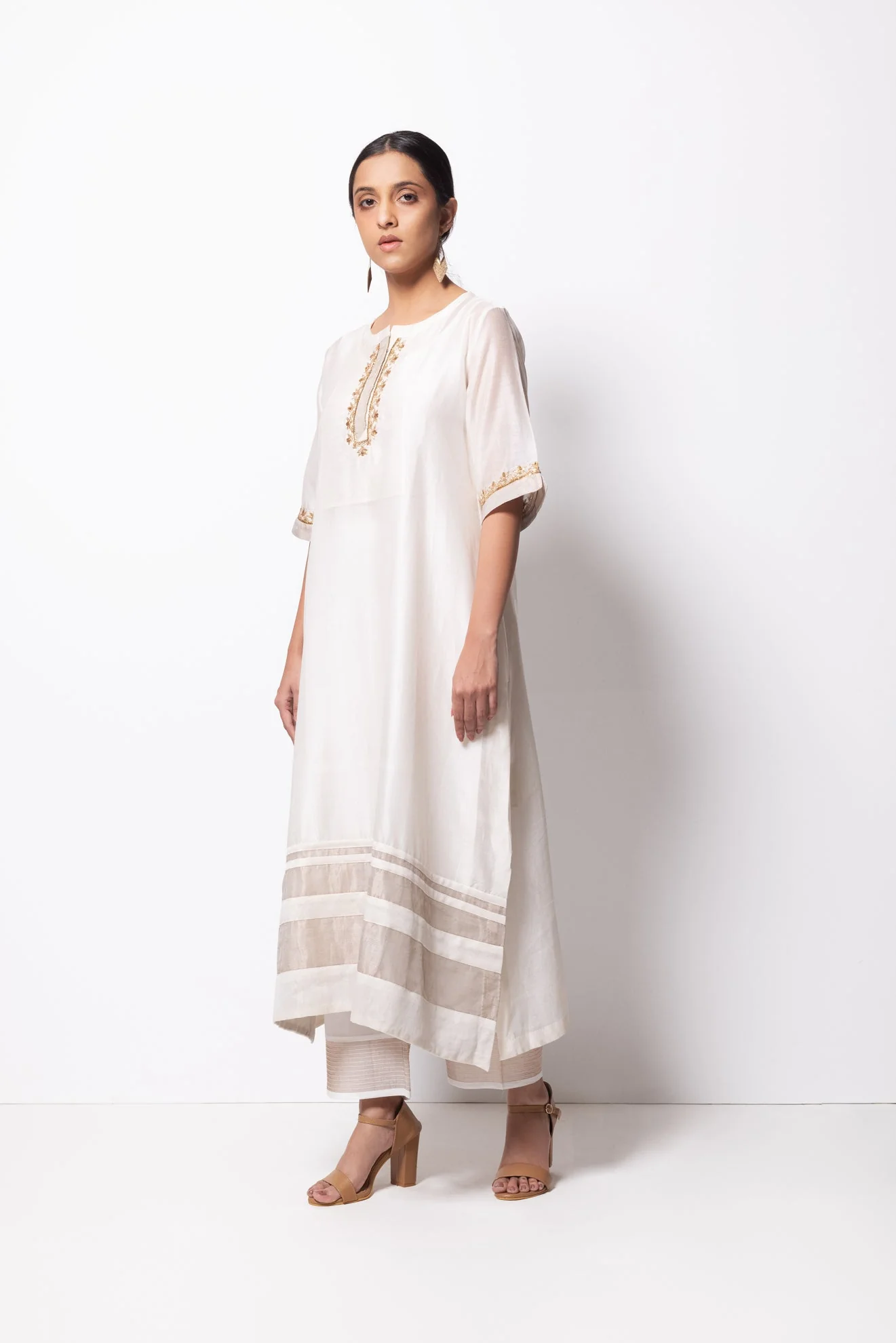 Cream Chanderi Silk Kurta Set with Dupatta - Image 4