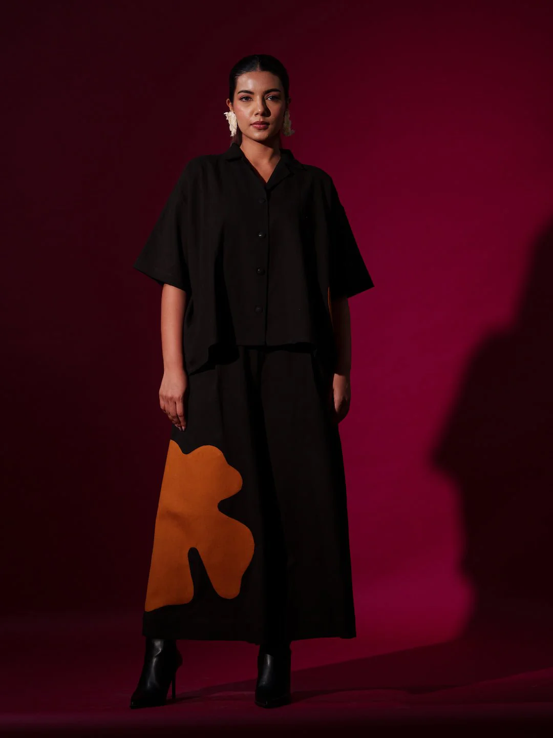 Cumin Pants in Black and Rust Orange - Image 2