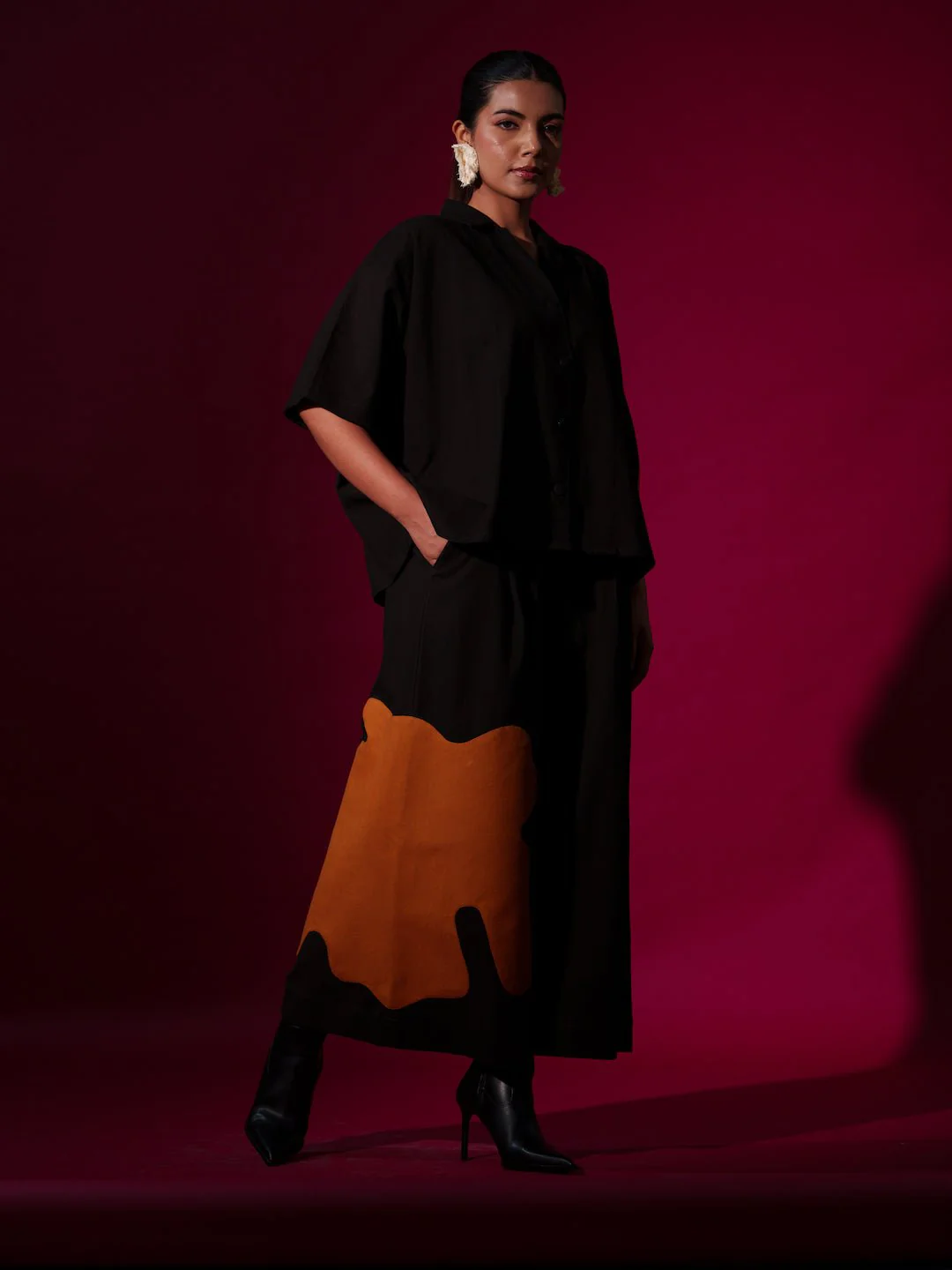 Cumin Pants in Black and Rust Orange - Image 4