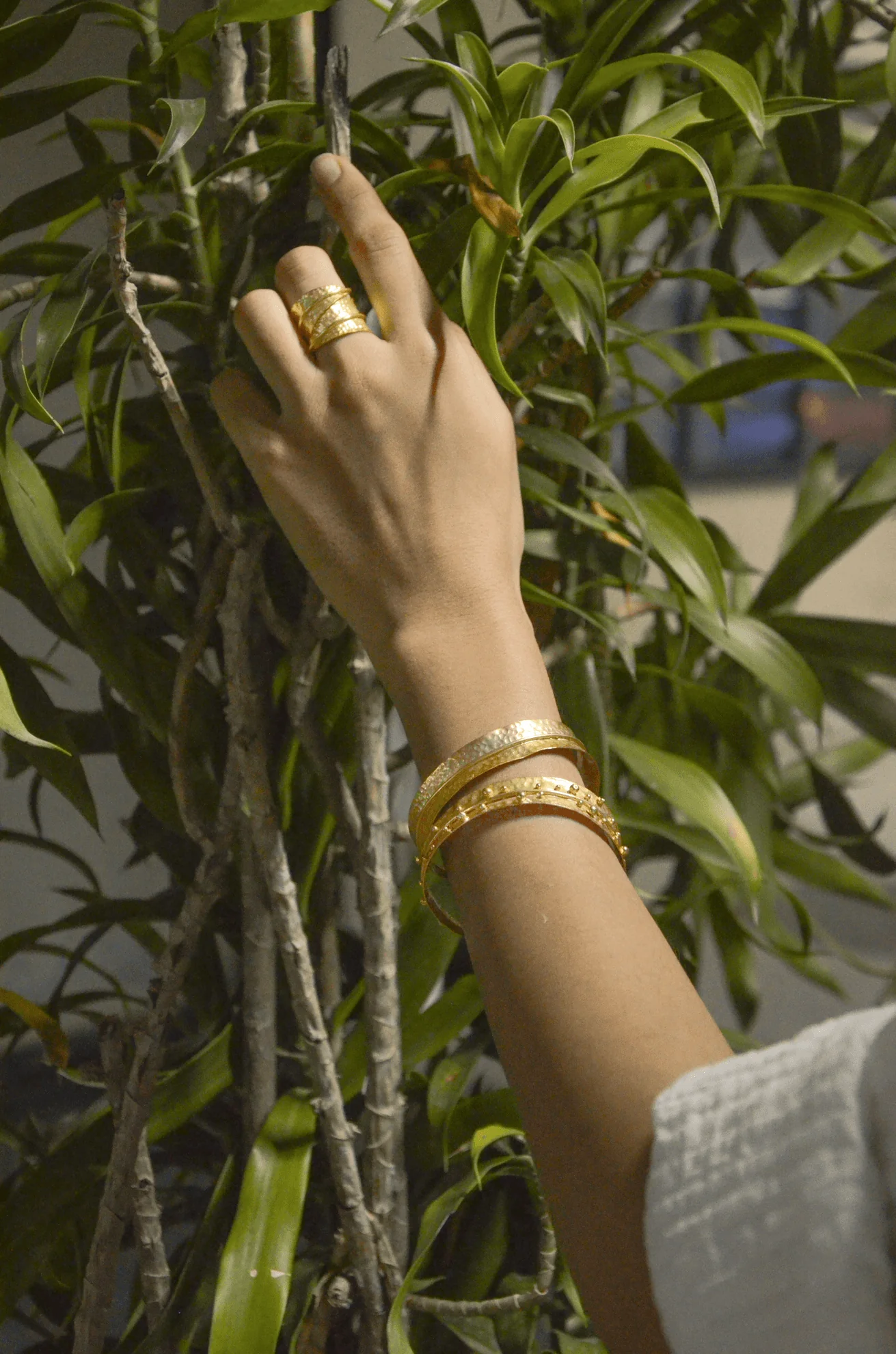 Dira Bangle - Plain (Set of 2) - Image 5