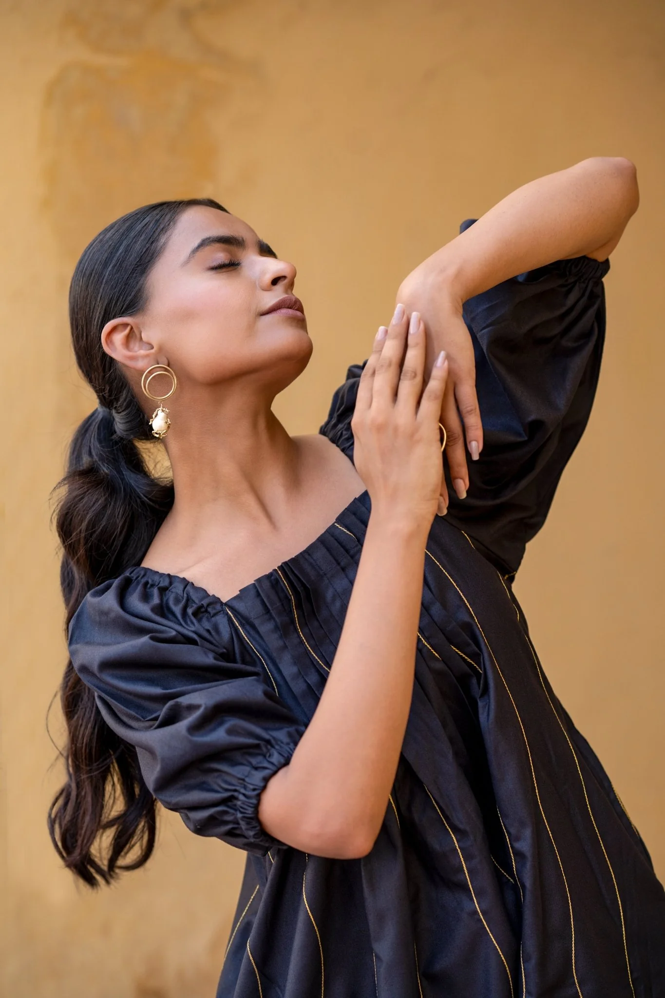 Effortlessly Elegant Dress - Image 5