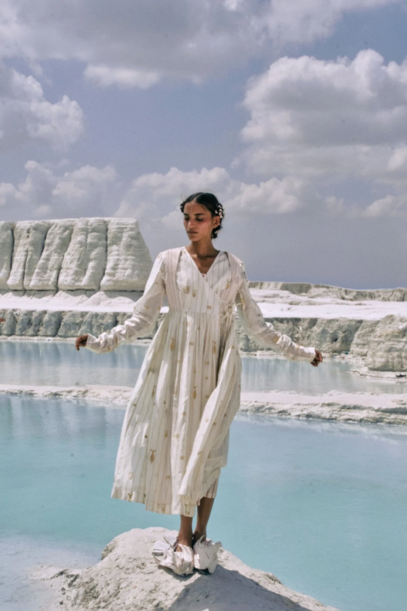 Elysia Angrakha - Image 5