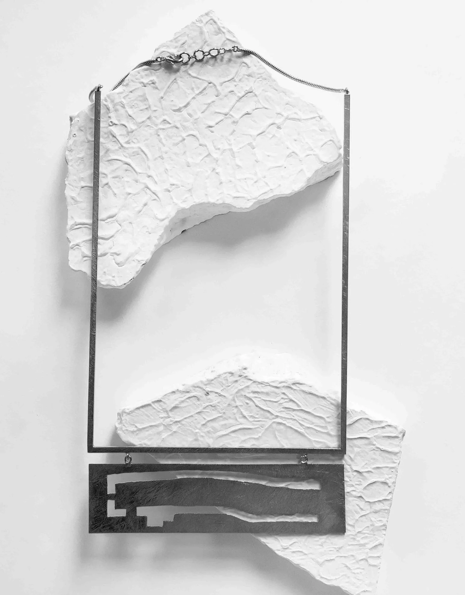 FIELTRA Neckpiece - Image 3