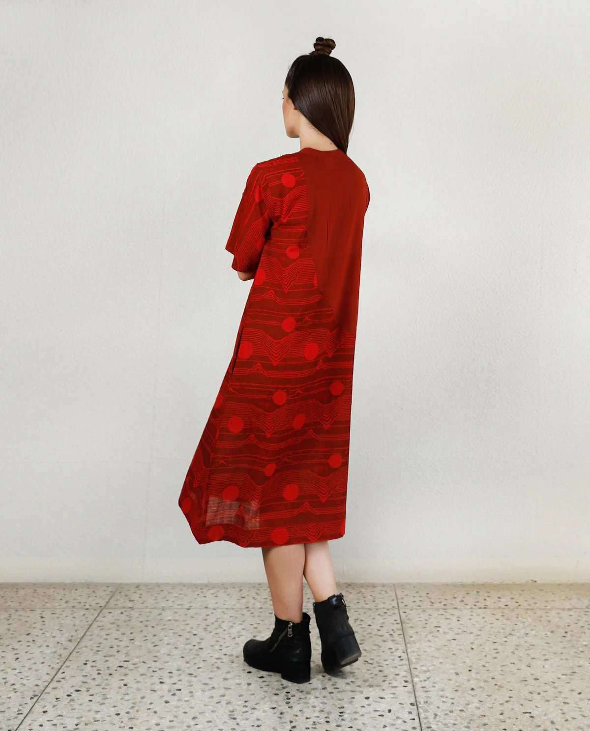 Fluid Red Pocket Dress - Image 3