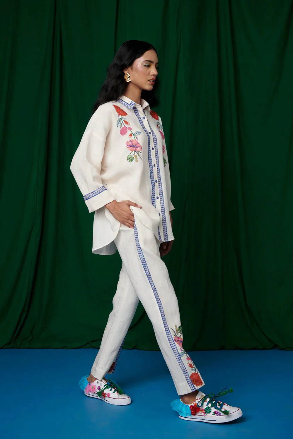 Foliage Linen Oversized Flared Shirt - Image 5