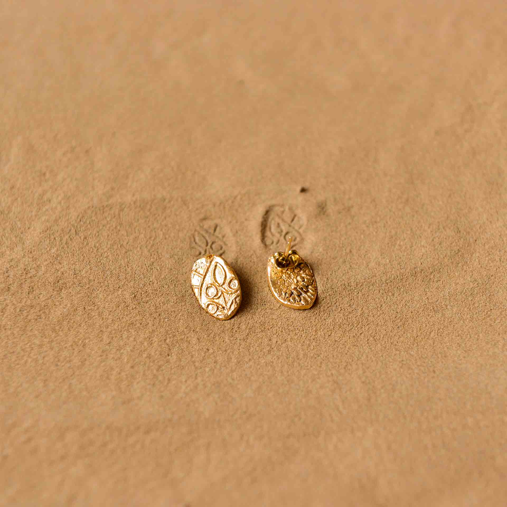 Fossil Stud - Elongated - Image 4