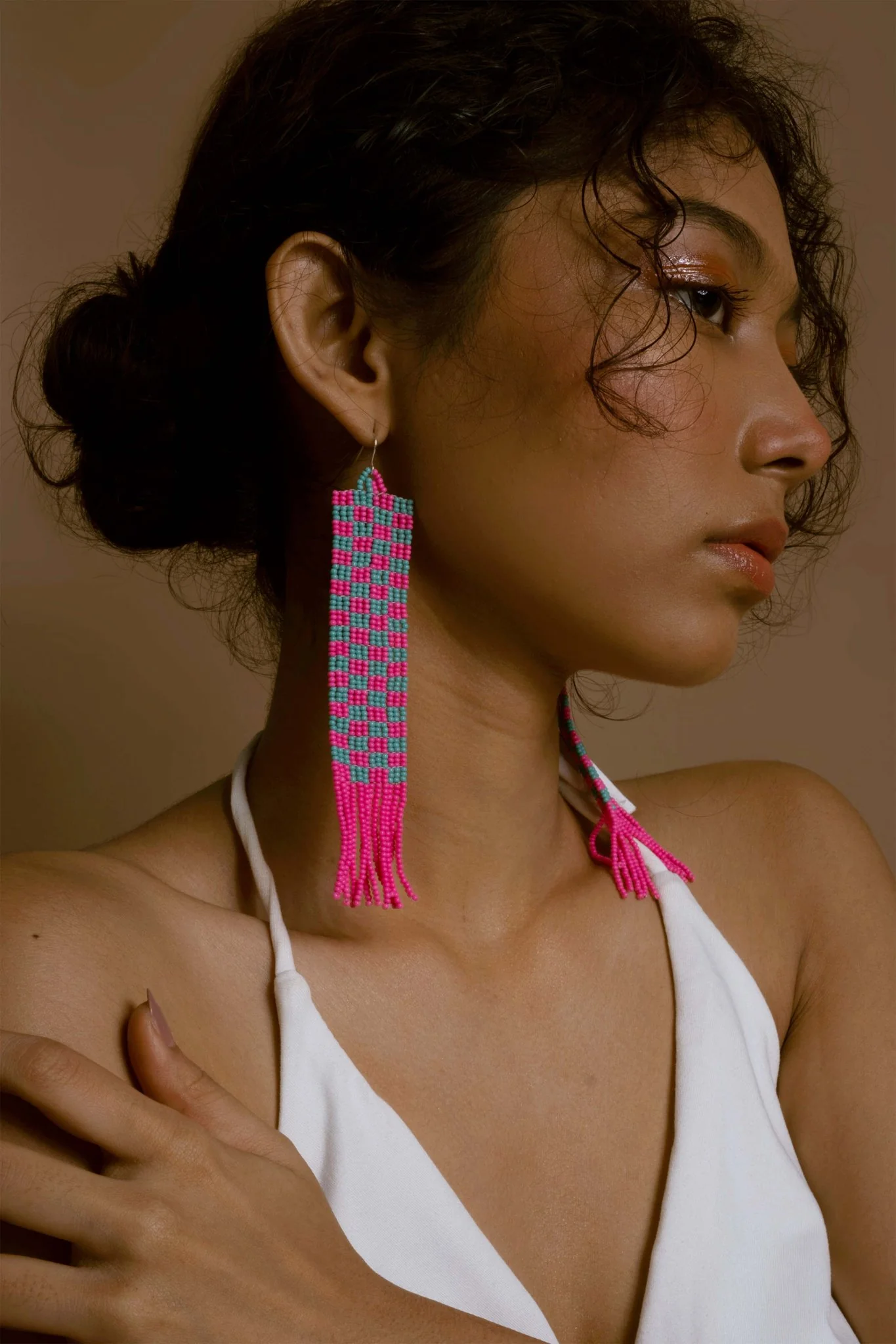 Fuchsia Dreams Earrings - Image 2