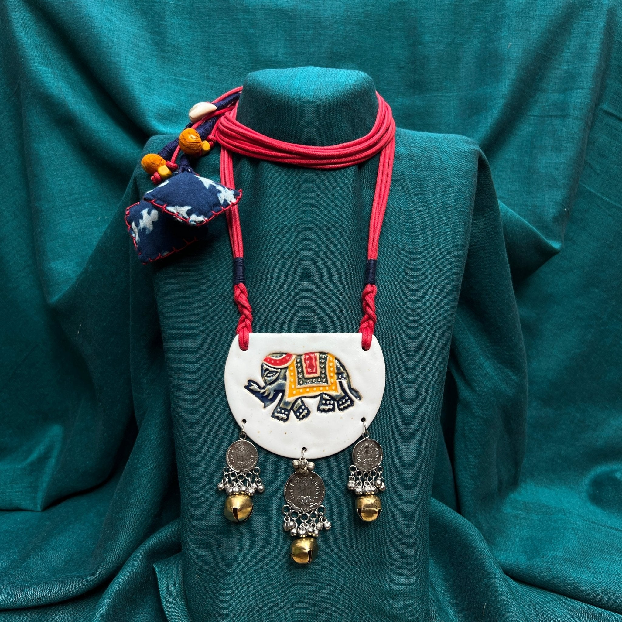 Gaja Neckpiece