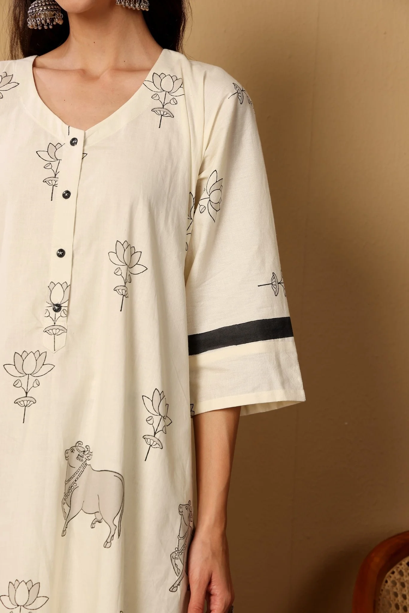 Gauri Set - Grey and White - Image 2