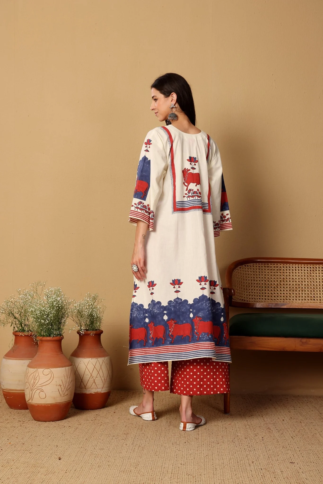 Gauri Set - Red and White - Image 5