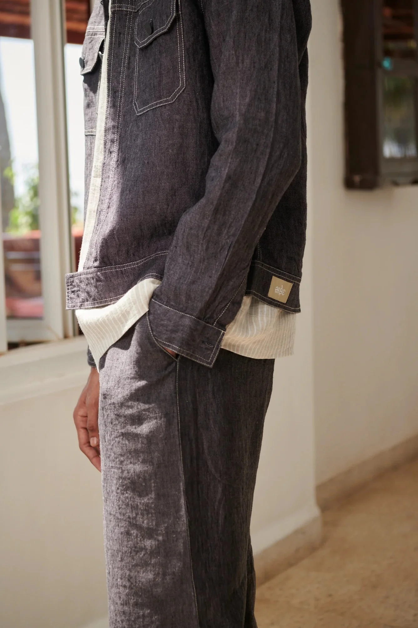 Graphite Linen Men's Jacket & Jogger Set - Image 6