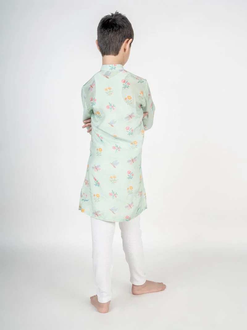 Green Buta Embroidered Kurta Set - Image 4