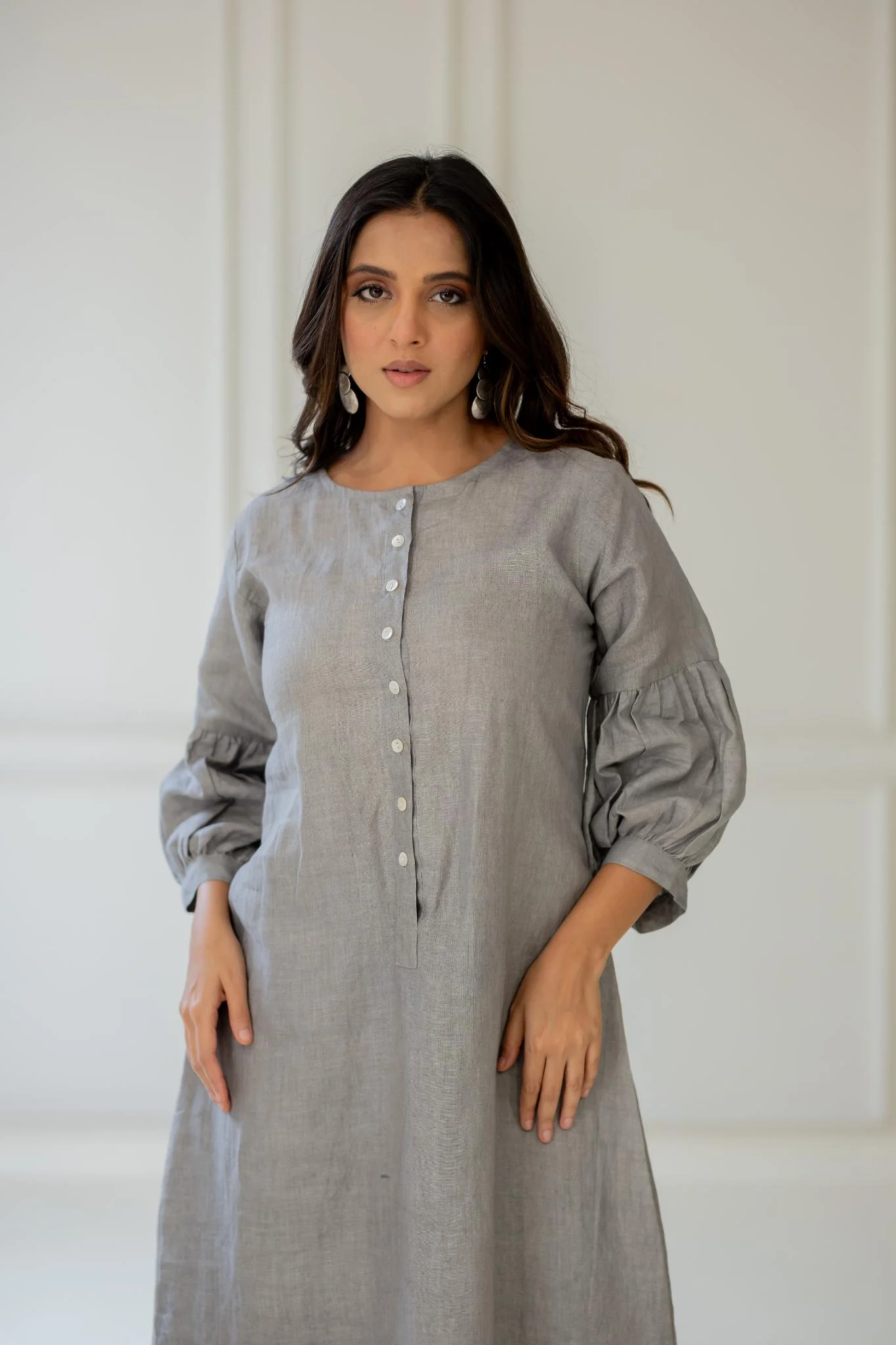 Grey Iris Linen Kurta Set - Image 5