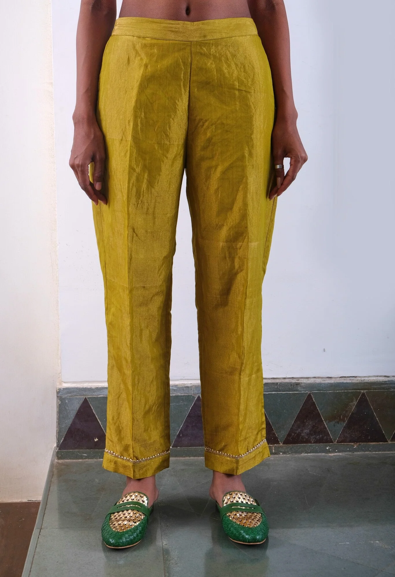 Haritha Purbi Set - Image 5