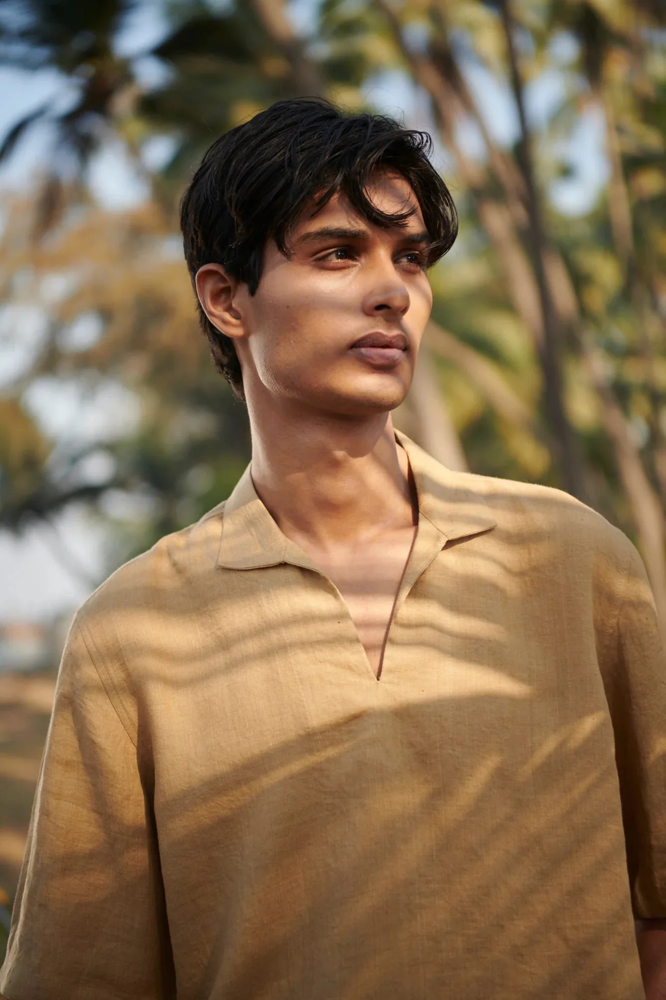 Husk Linen Men's Popover Shirt - Image 2