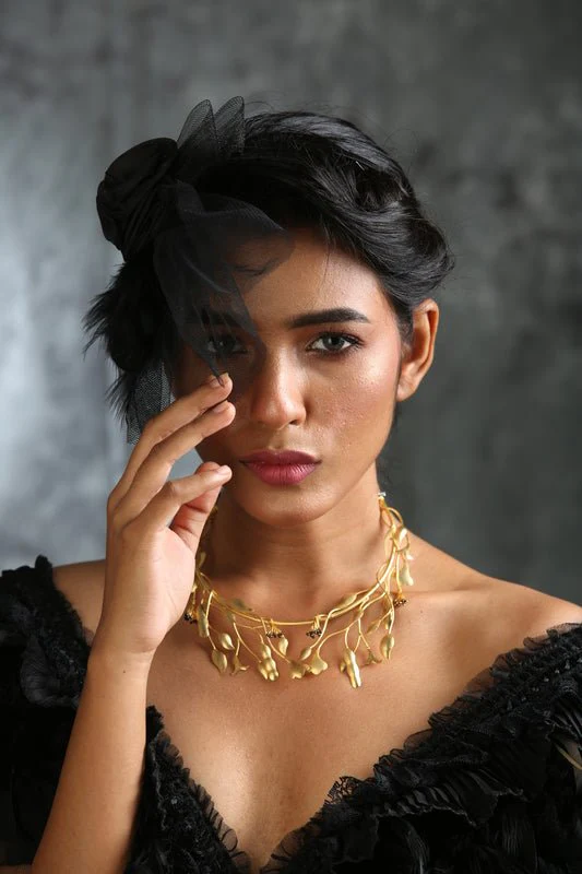 Impulse Neckpiece